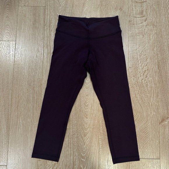 Women’s Lululemon High-Rise Crop 23" Legging - Dark Purple - 4 - Picture 1 of 2